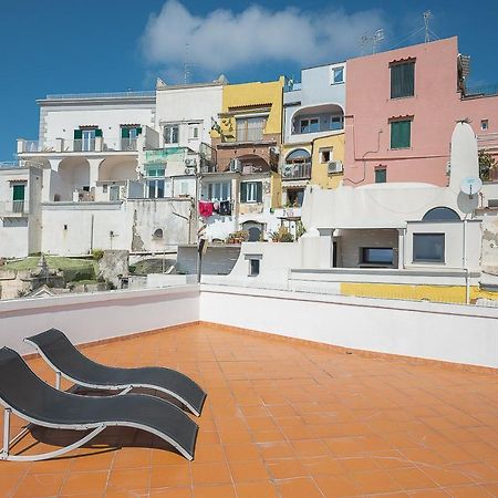 La Procidana House - Corricella Exlusive Terrace Villa Bagian luar foto