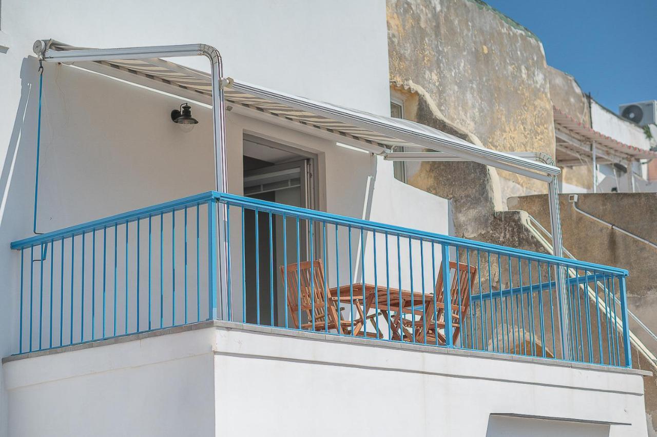 La Procidana House - Corricella Exlusive Terrace Villa Bagian luar foto